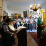 A MORISZ augusztusi ifi-táborának fiataljai a szegedi Szent György templomban